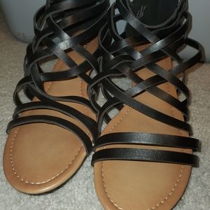 Black short wedge sandals